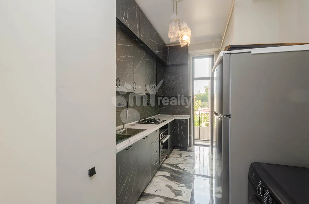 3 bedroom apartment for rent خیابان آرگیشتی, مرکز شهر ایروان, 157835