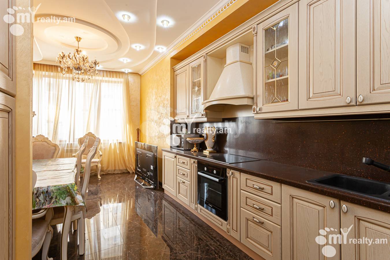 3 bedroom apartment for rent خیابان تِریان, مرکز شهر ایروان, 154935