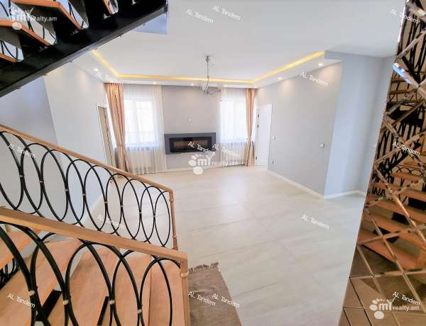arandznatun-vacharq-Yerevan-Malatia-Sebastia