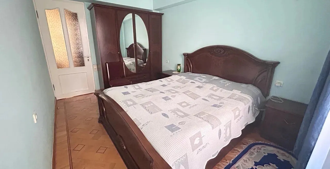 3 bedroom apartment for sale خیابان برادران اوربِلی, عربگیر ایروان, 159124