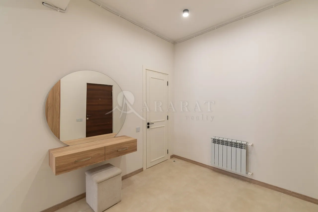 2 bedroom apartment for rent Antarayin St, Center Yerevan, 158748