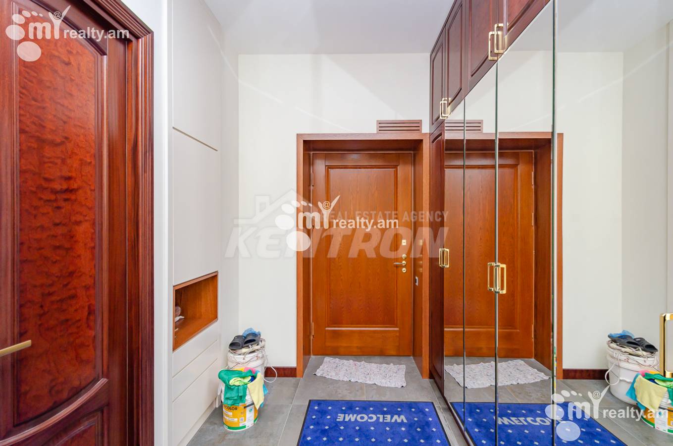 Снять 4 комнатную квартиру Московян ул, Центр Ереван, 153411