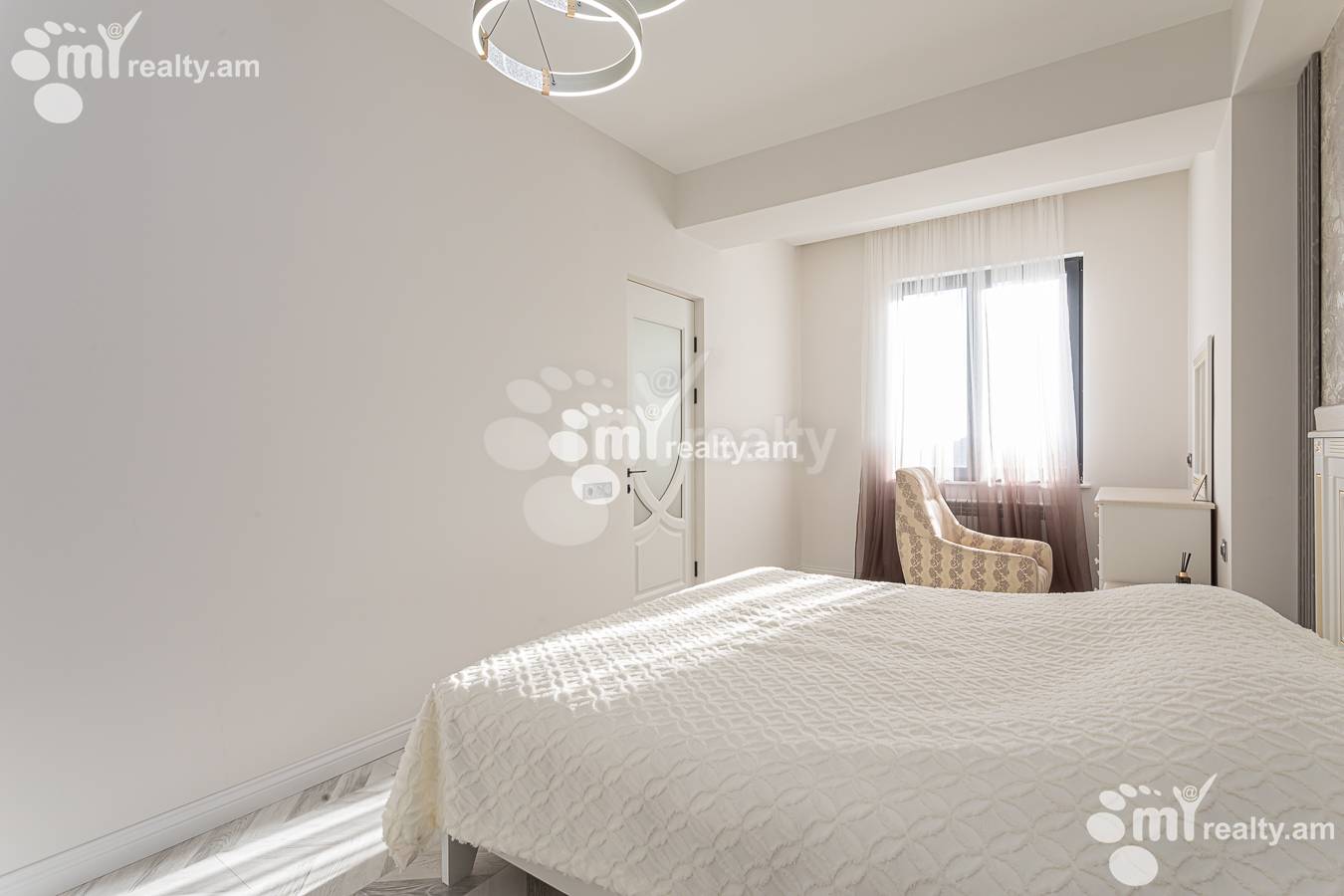 Купить 2 комнатную квартиру Амбардзумян ул, Арабкир Ереван, 156809