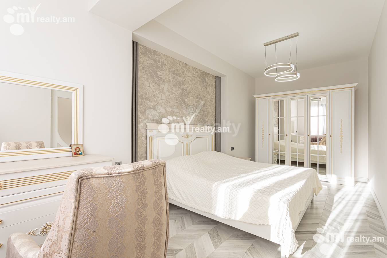 Купить 2 комнатную квартиру Амбардзумян ул, Арабкир Ереван, 156809