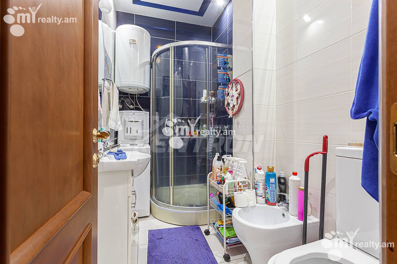 Купить 2 комнатную квартиру Маштоца пр, Центр Ереван, 153093