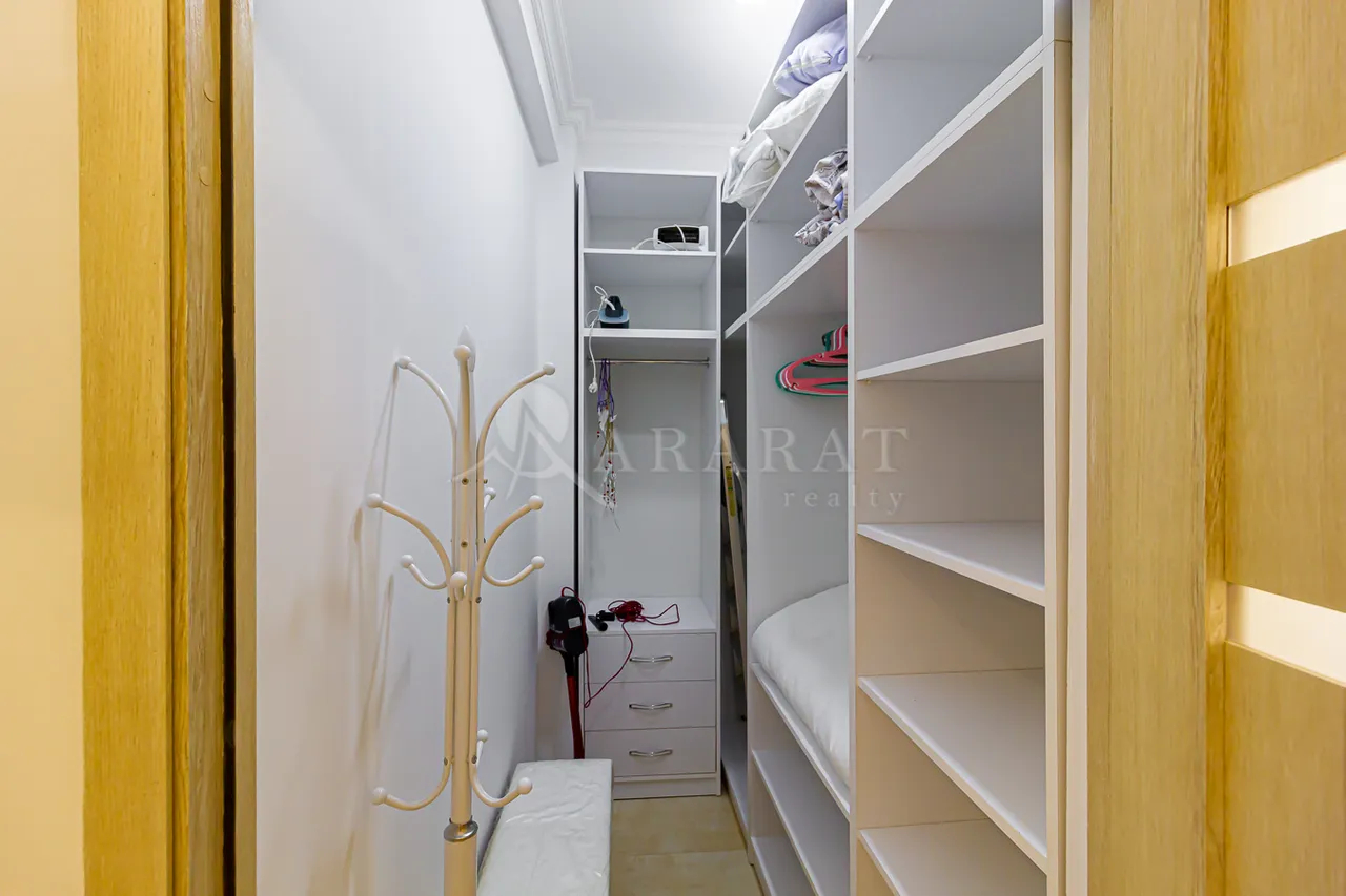 2 սենյականոց բնակարան վարձով Ադոնց փող, Արաբկիր Երևան, 158879