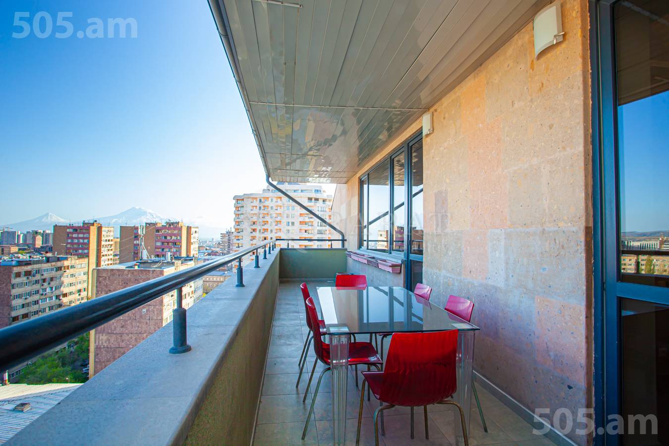 5 bedroom apartment for sale Amiryan St, Center Yerevan, 150344