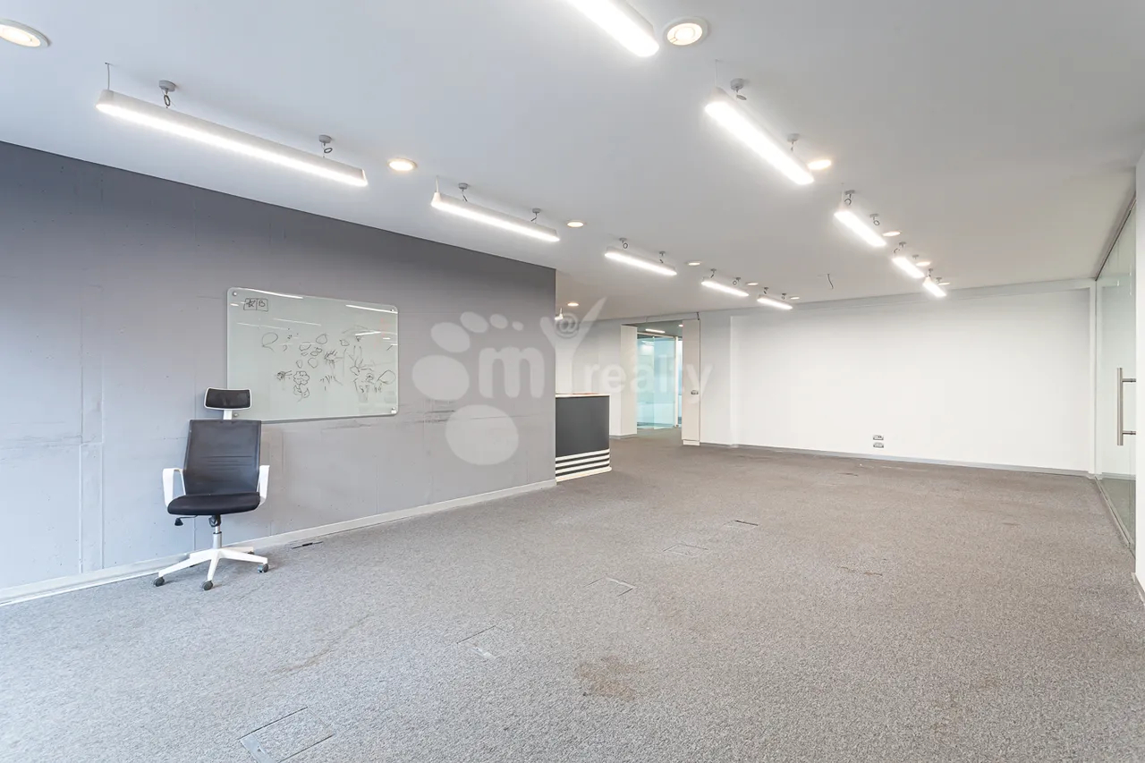 Commercial property for rent Leo St, Center Yerevan, 161973