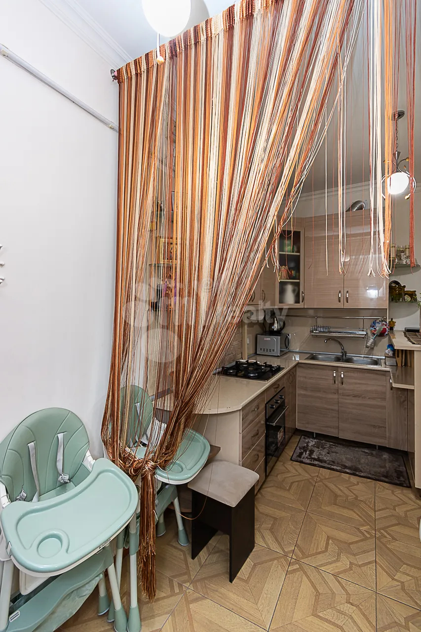 3 bedroom apartment for sale Mikoyan St, Davtachène Yerevan, 161446