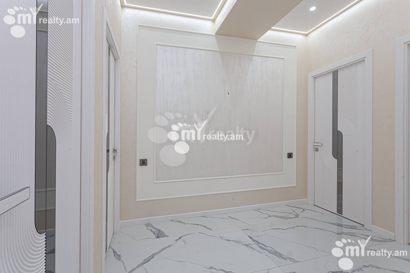 4 bedroom apartment for rent Sasna Тsrer St, Davtachène Yerevan, 156009