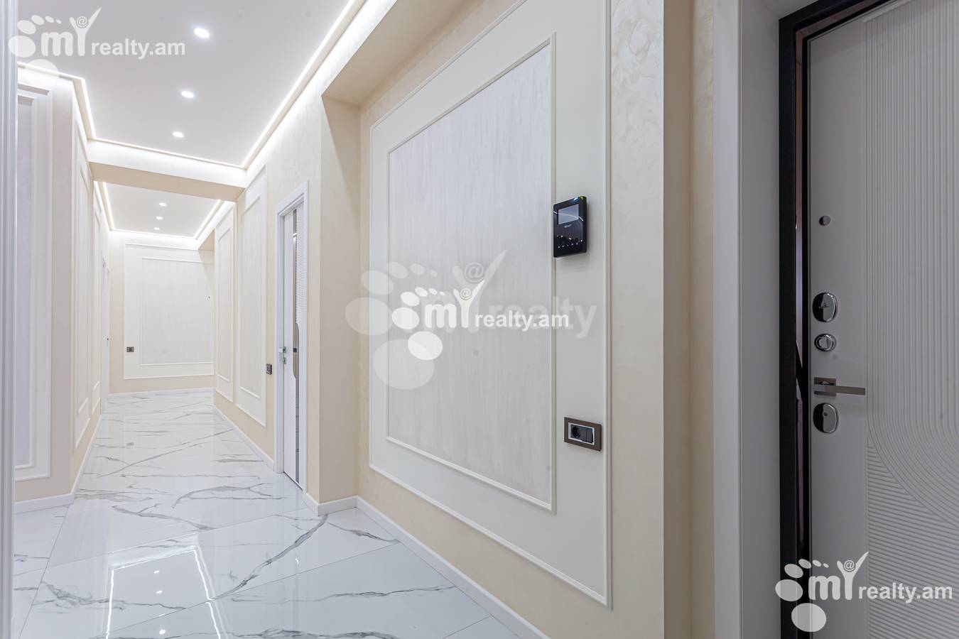 4 bedroom apartment for rent Sasna Тsrer St, Davtachène Yerevan, 156009