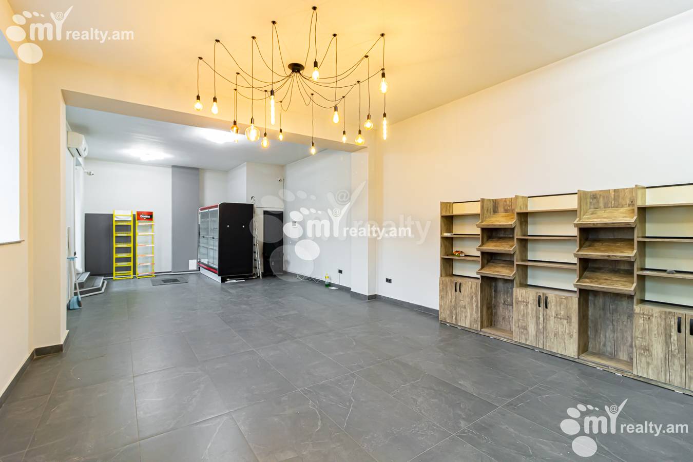 Commercial property for sale Hr.Kochar St, Arabkir Yerevan, 154342