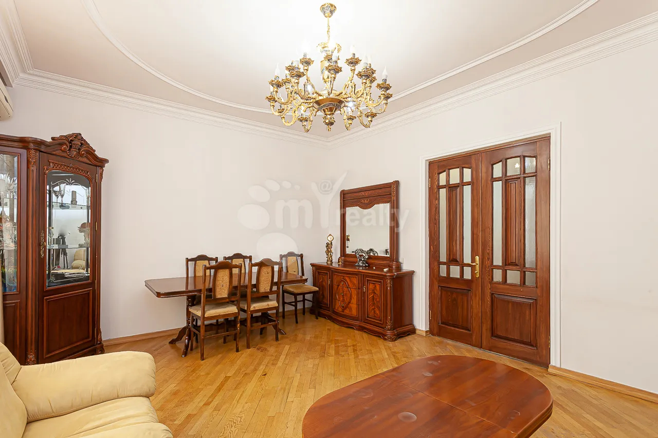 3 սենյականոց բնակարան վարձով Բարբյուսի փող, Արաբկիր Երևան, 161488