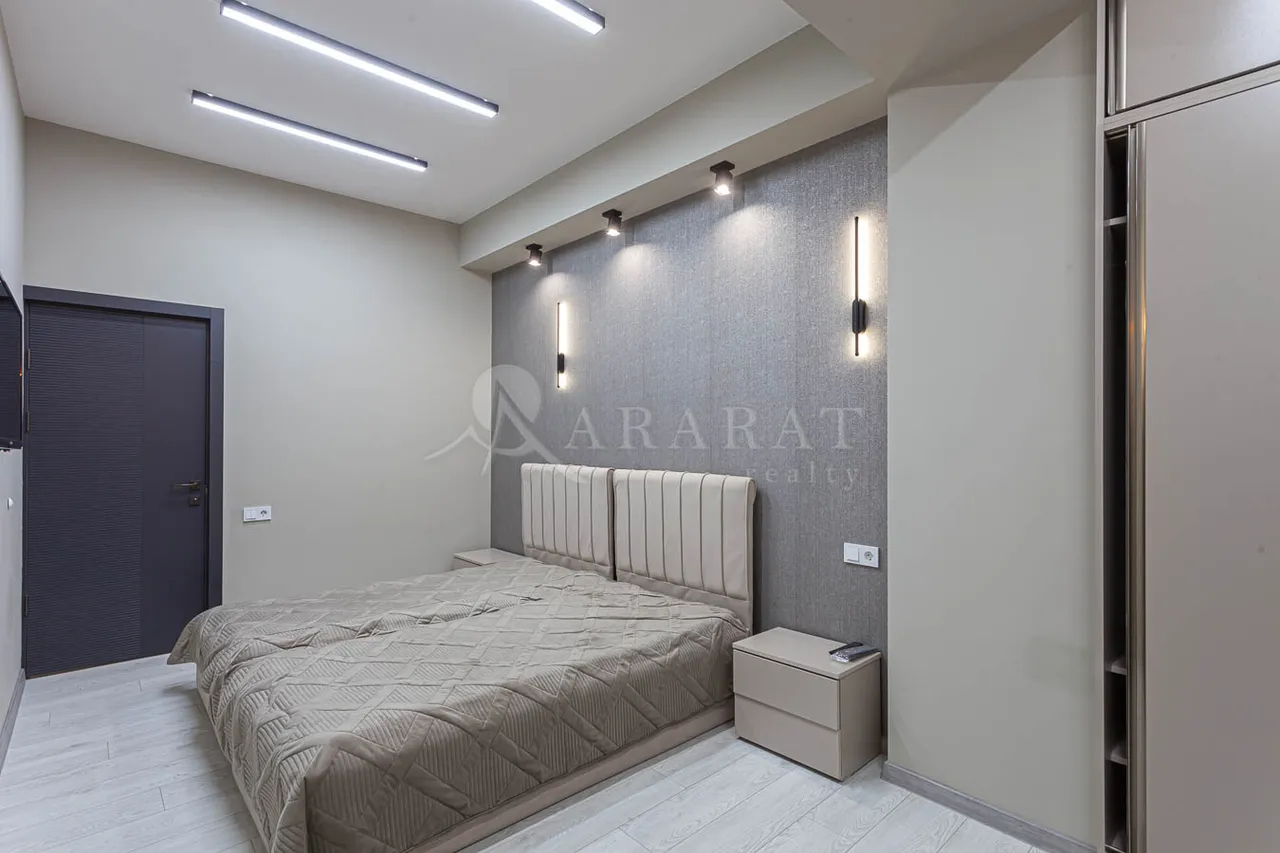 Снять 3 комнатную квартиру Н. Зарян стр, Арабкир Ереван, 159052