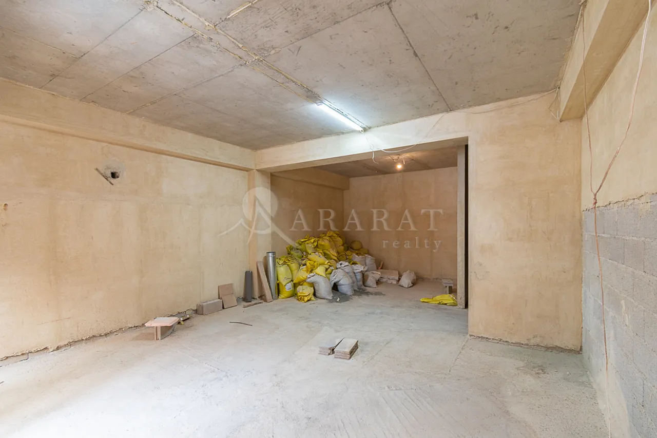 3 bedroom apartment for sale خیابان گولاکیان, عربگیر ایروان, 161985