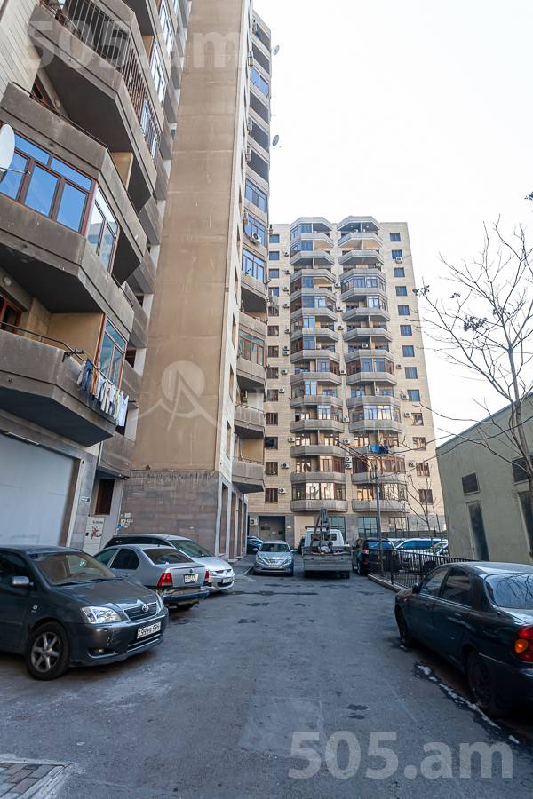 5 bedroom apartment for sale خیابان آرگیشتی, مرکز شهر ایروان, 154749