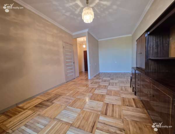 2-senyakanoc-bnakaran-vacharq-Yerevan-Nor-Nork