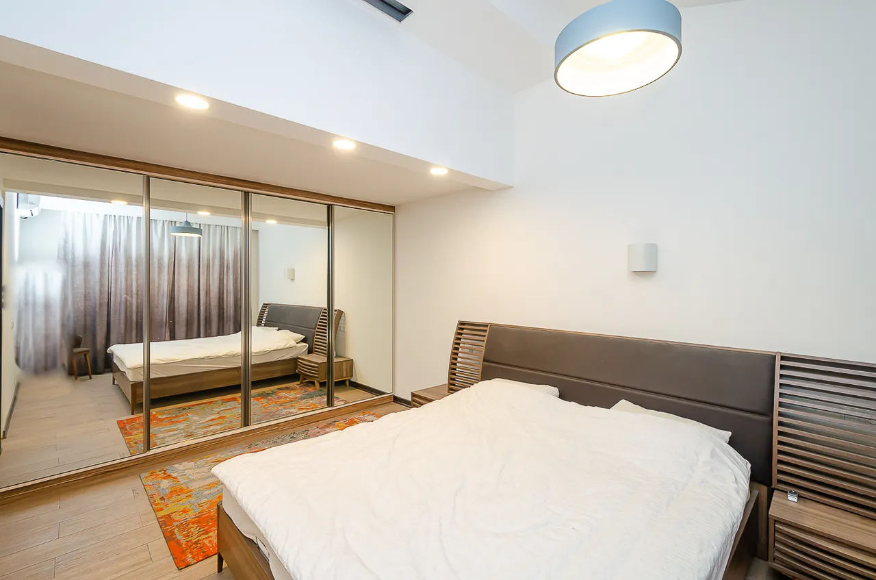 4 bedroom apartment for sale خیابان تِریان, مرکز شهر ایروان, 159761