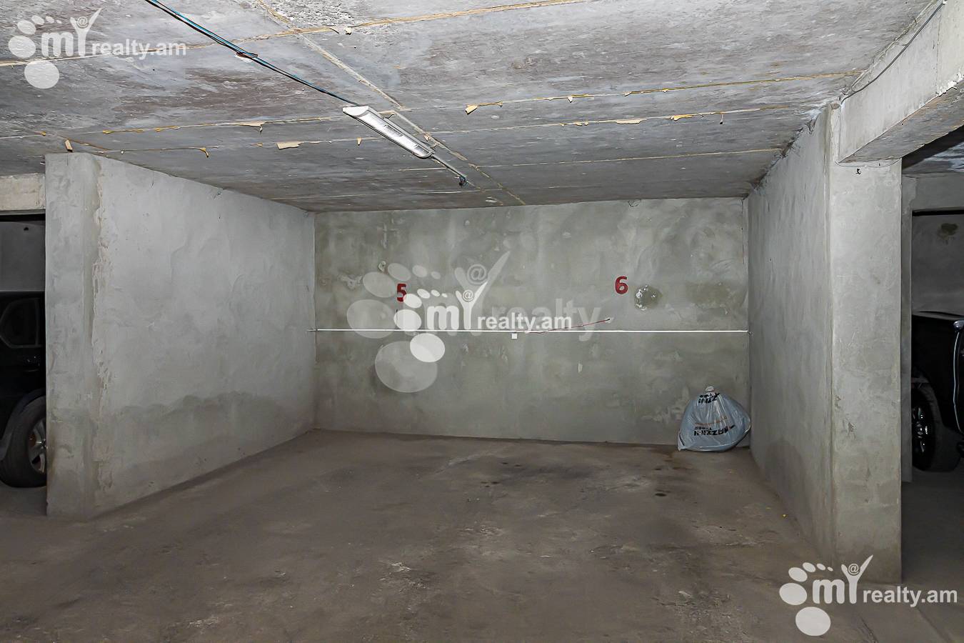 Купить 2 комнатную квартиру Антараин ул, Центр Ереван, 149086