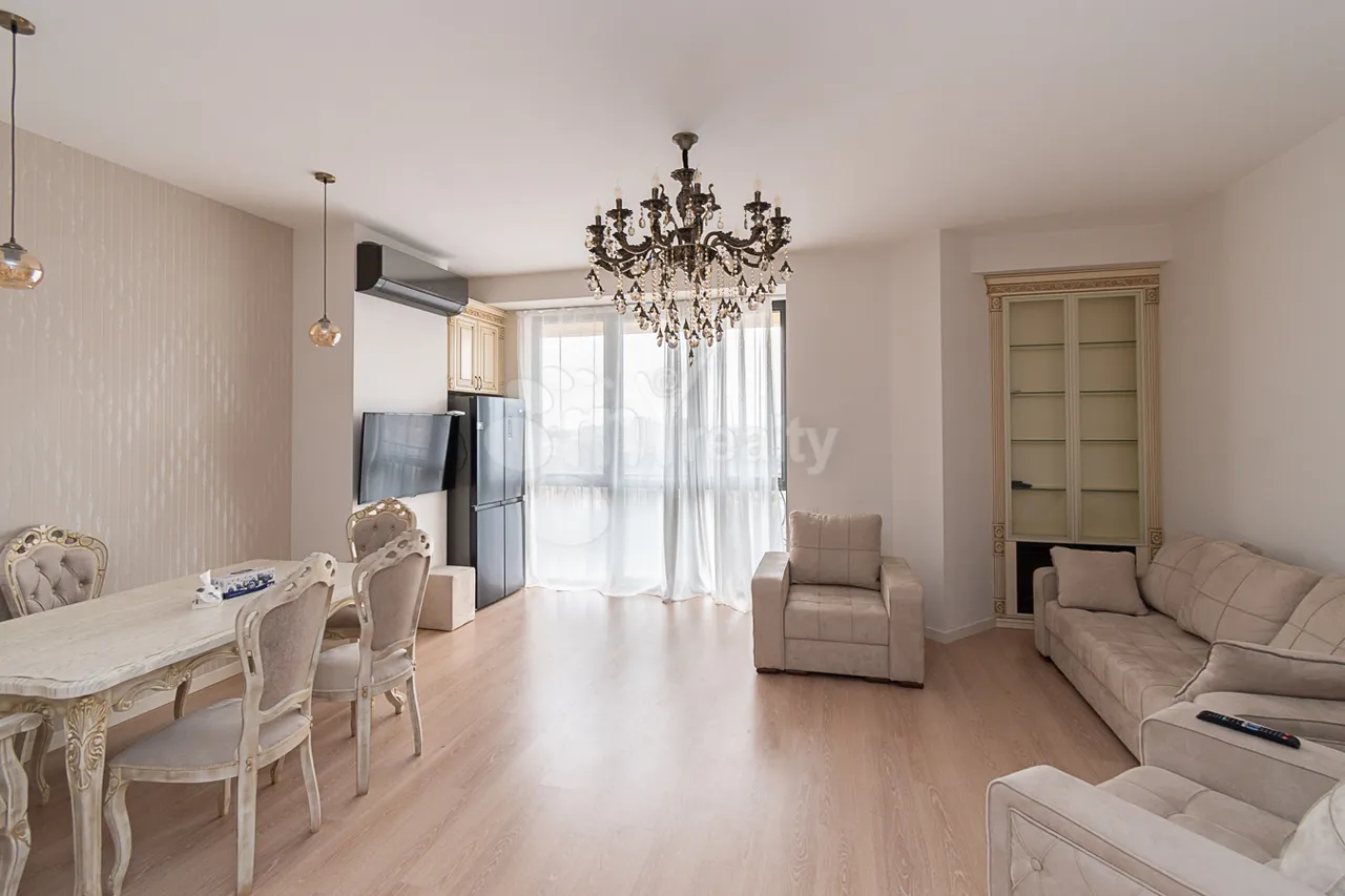 2 սենյականոց բնակարան վարձով Սասնա Ծռեր փող., Դավթաշեն Երևան, 160164