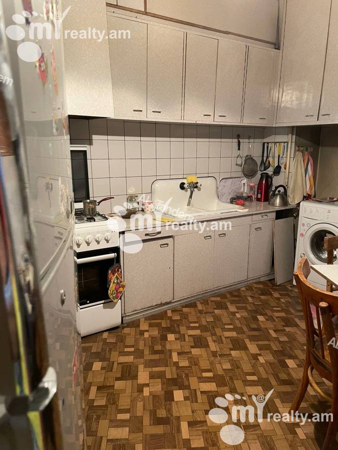 3 bedroom apartment for sale خیابان تومانیان, مرکز شهر ایروان, 155888