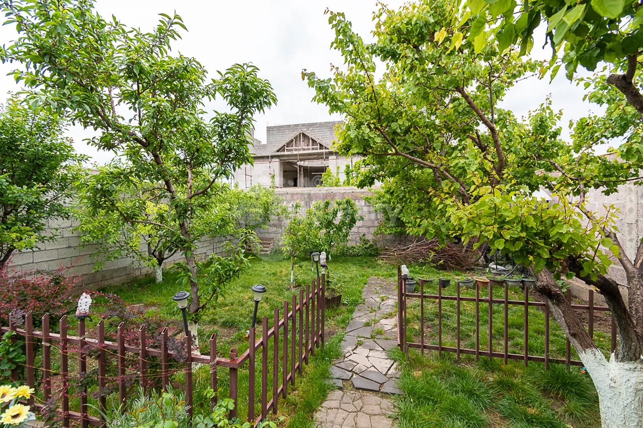 Առանձնատուն  Թումանյան փողոց, Քասախ Կոտայք, 160485