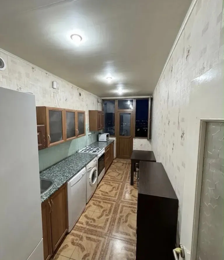3 bedroom apartment for sale M.Khorenatsi St, Center Yerevan, 161376