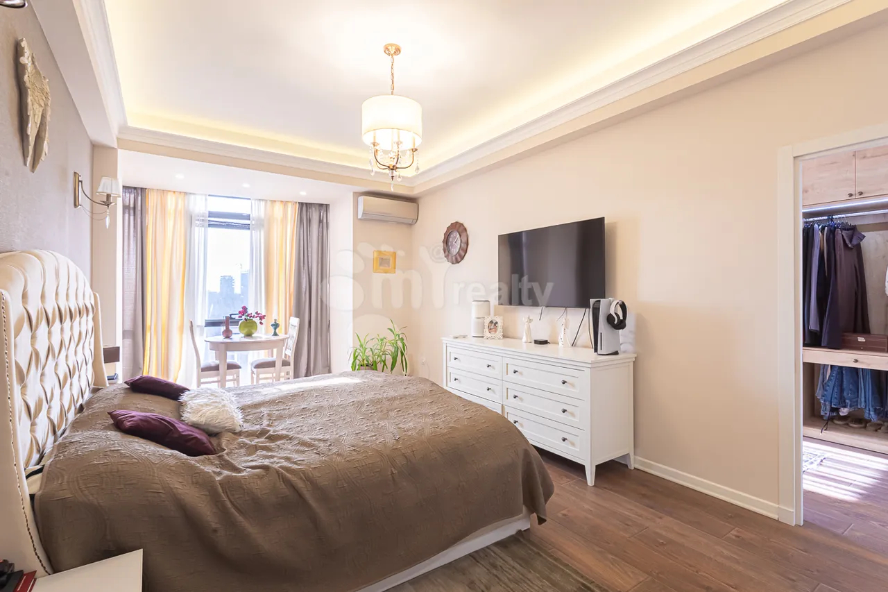 3 bedroom apartment for sale Orbeli Yeghbayrner   St, Arabkir Yerevan, 159691