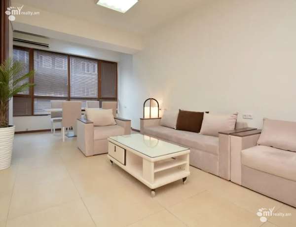 3-senyakanoc-bnakaran-vacharq-Yerevan-Center