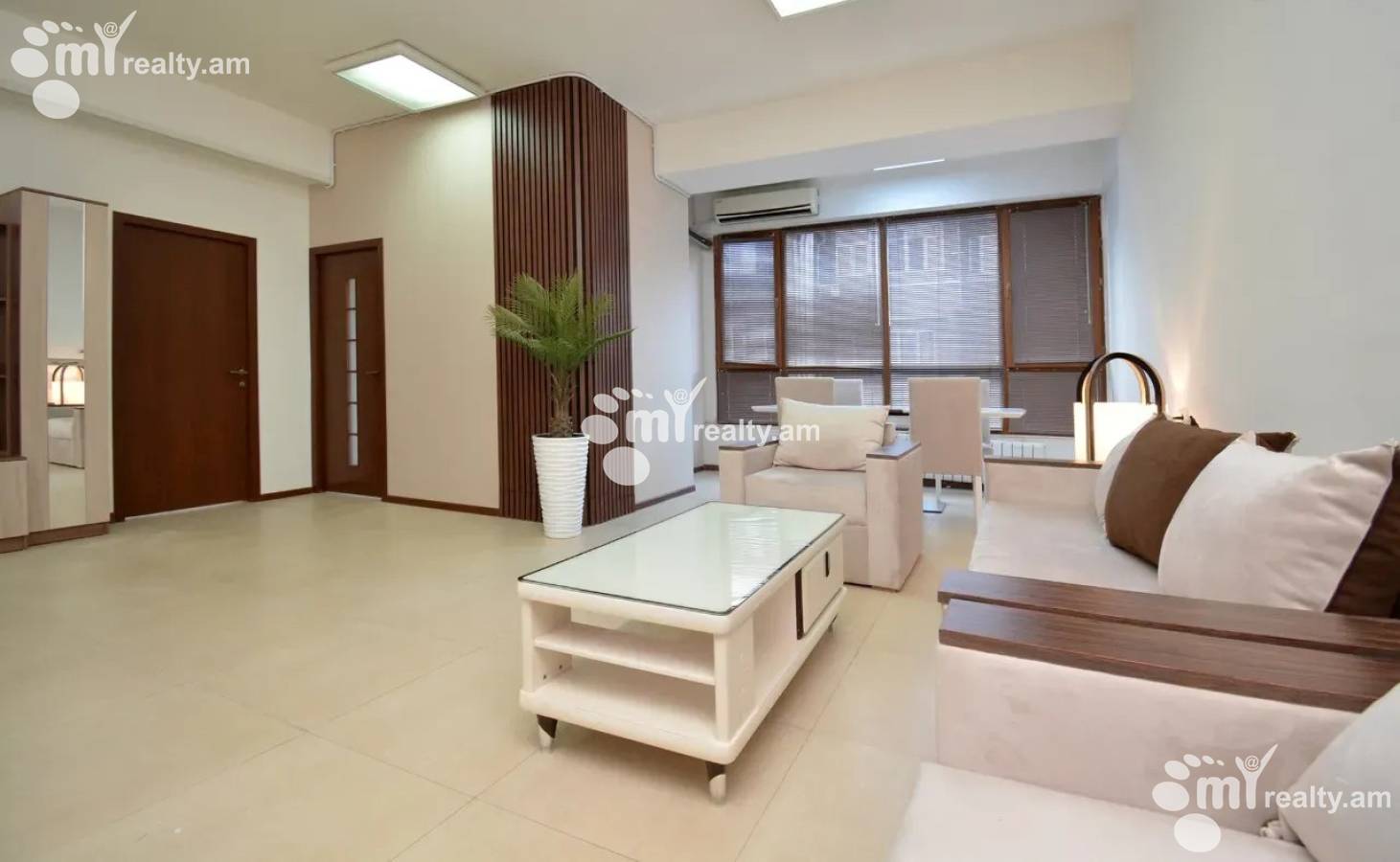 Купить 3 комнатную квартиру Маштоца пр, Центр Ереван, 158134