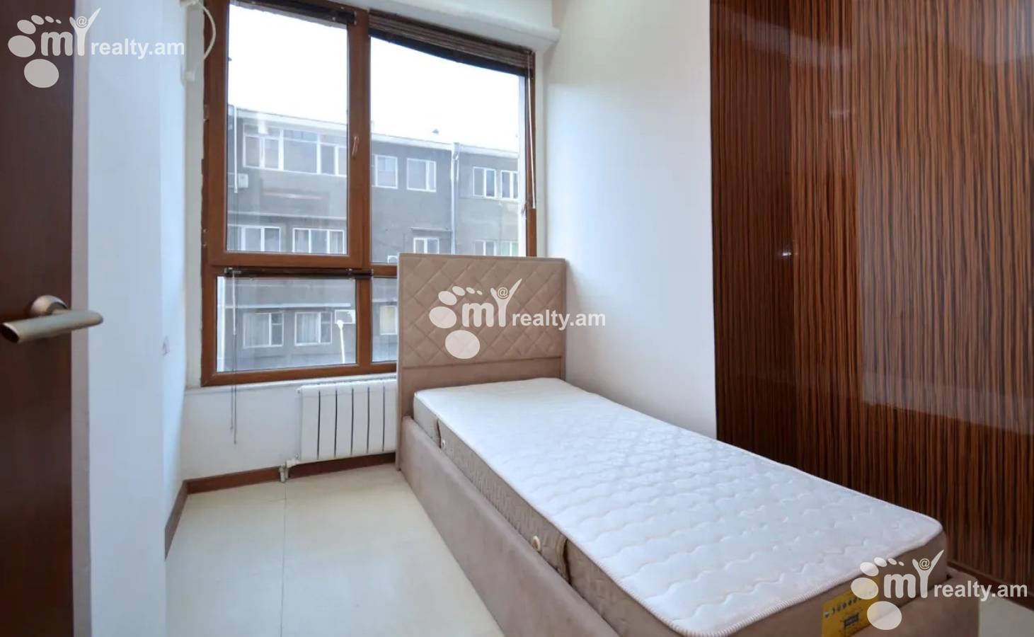 Купить 3 комнатную квартиру Маштоца пр, Центр Ереван, 158134