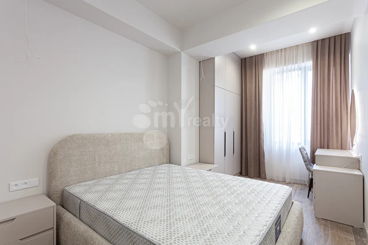2 bedroom apartment for rent Antarayin St, Center Yerevan, 161991