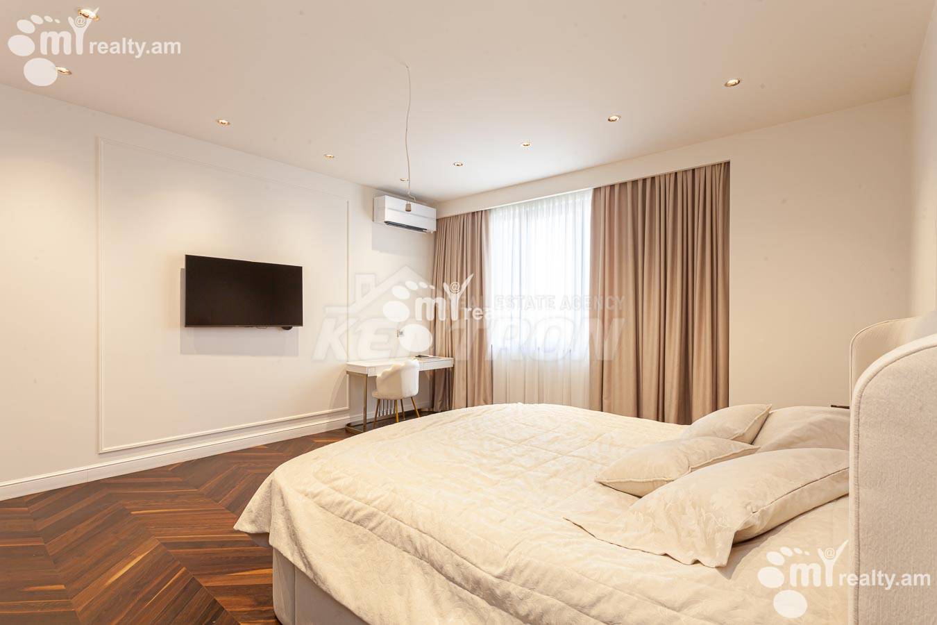 4 սենյականոց բնակարան  Բուզանդի փող, Կենտրոն Երևան, 155152