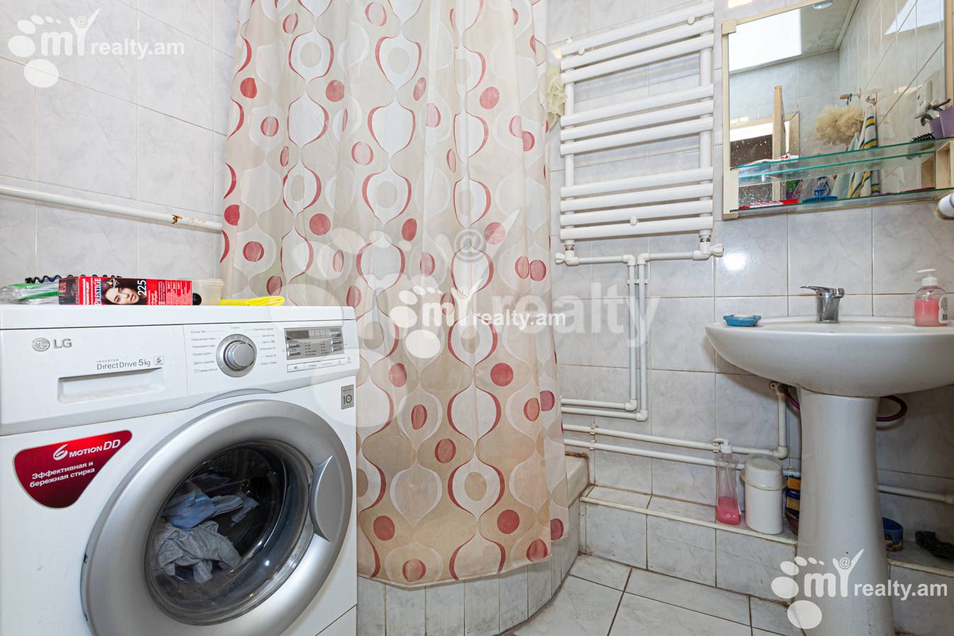 3 սենյականոց բնակարան  Կոմիտասի պող, Արաբկիր Երևան, 135184