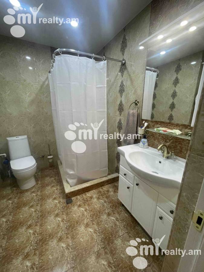 2 սենյականոց բնակարան  Տերյան փող, Կենտրոն Երևան, 155030