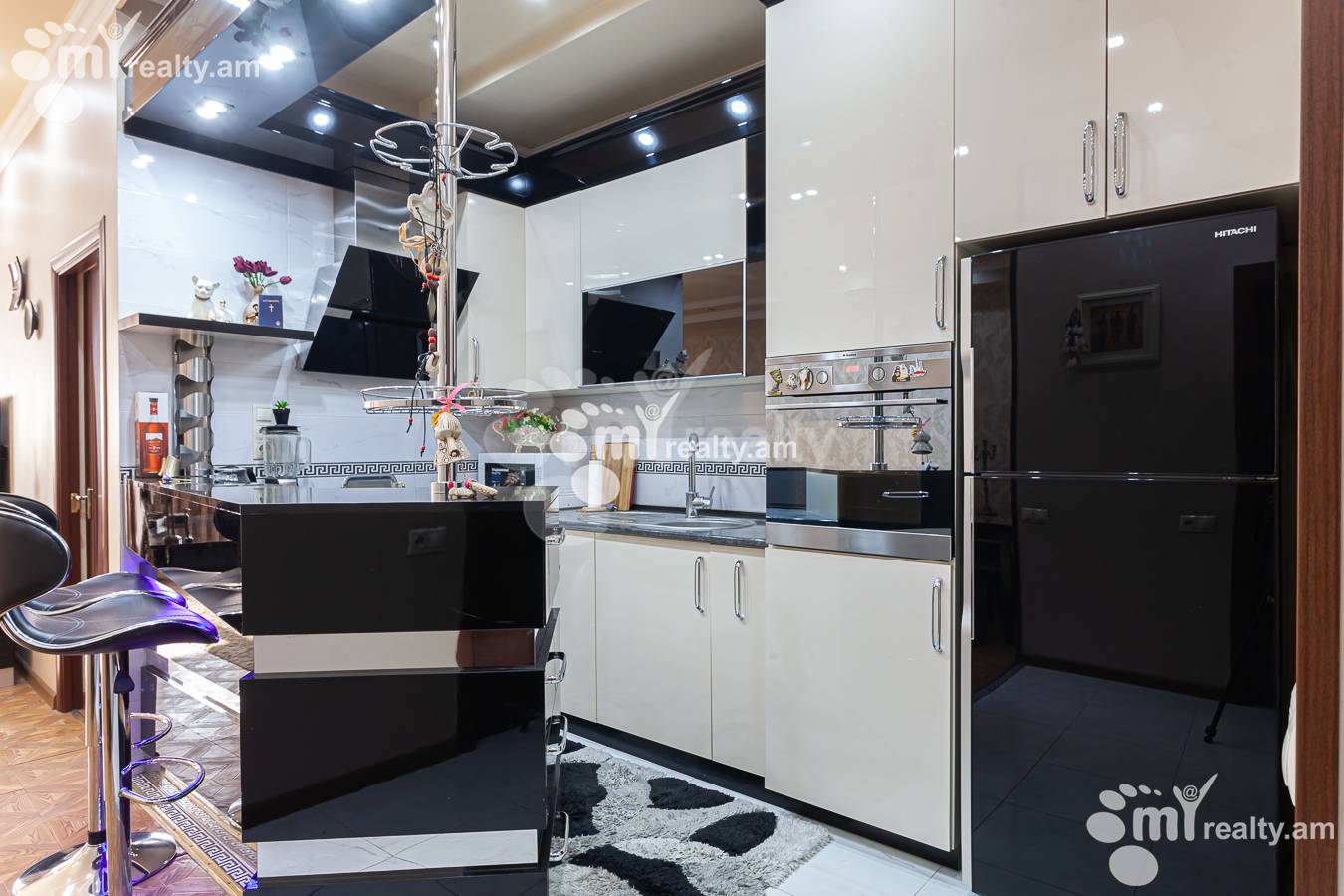 Снять 3 комнатную квартиру Терян ул, Центр Ереван, 154699