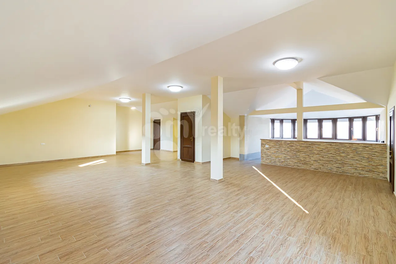 Առանձնատուն  Գ 1 թաղ., Աջափնյակ Երևան, 159068