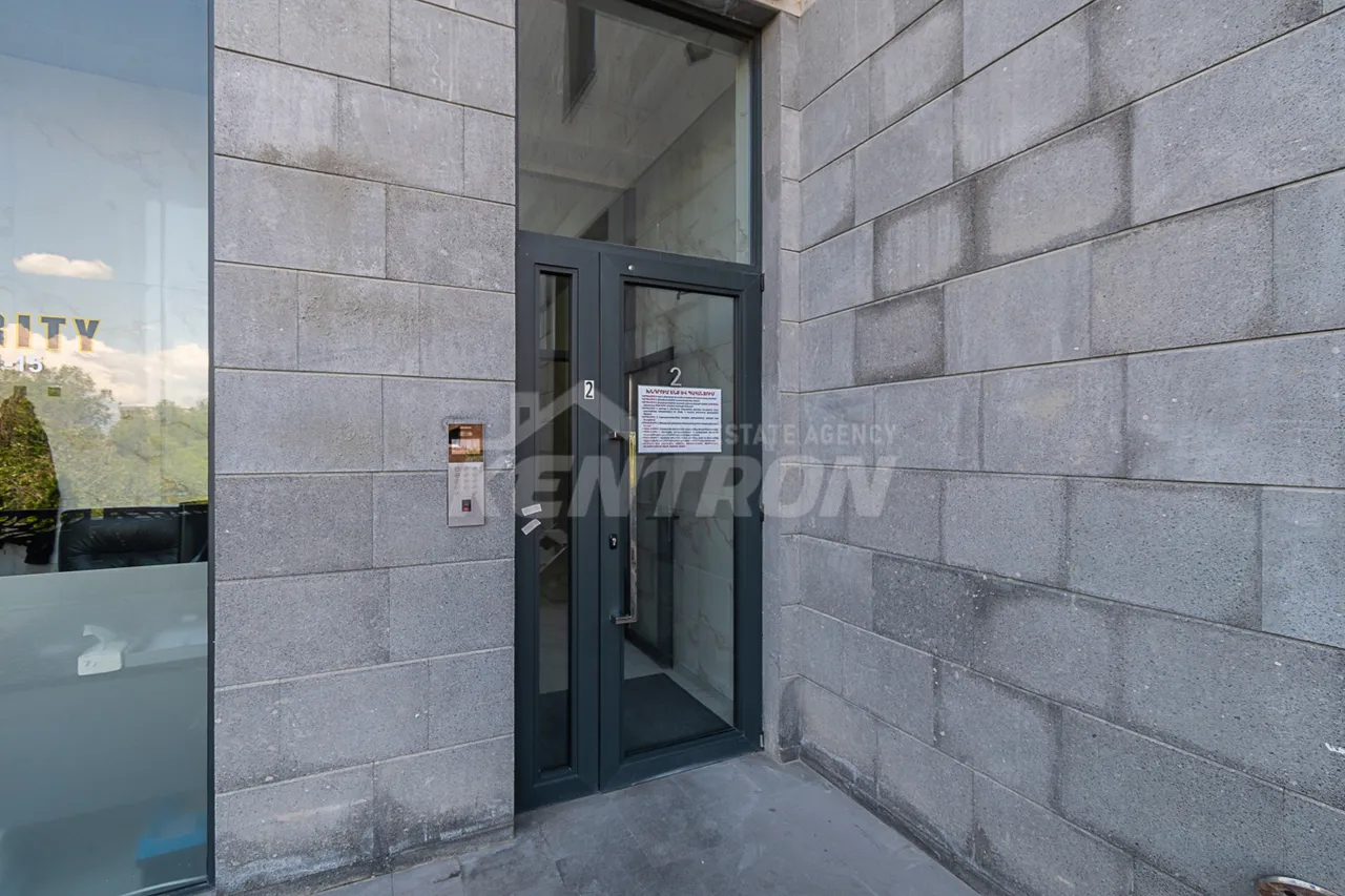 3 սենյականոց բնակարան  Նորք 2-րդ զանգված, Նոր Նորք Երևան, 161912