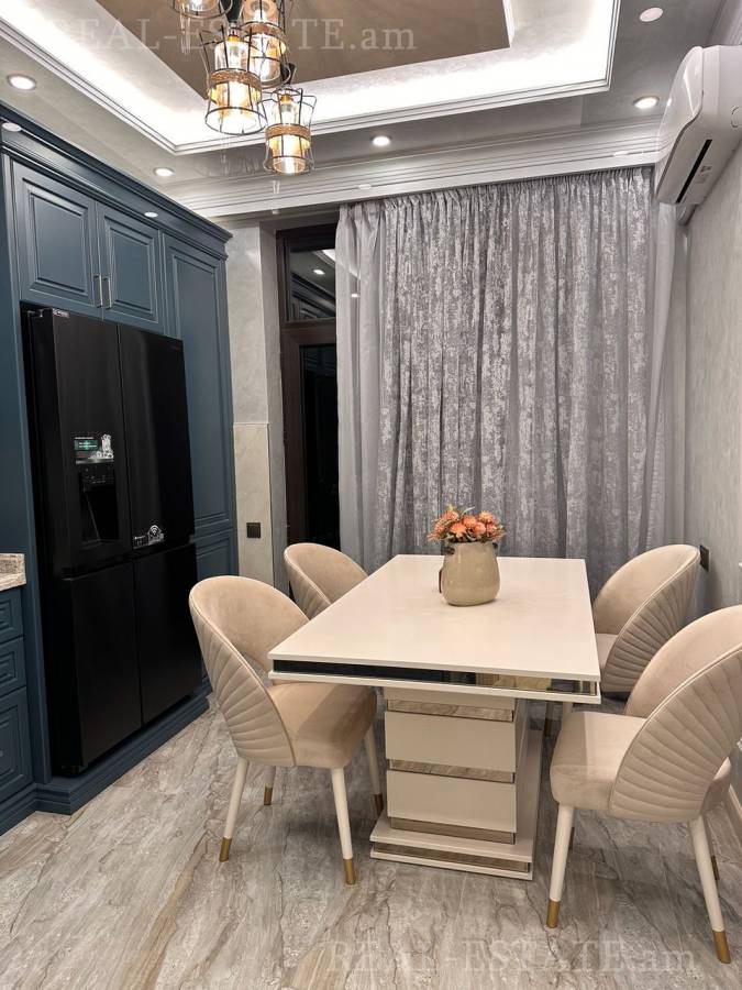 3 bedroom apartment for sale Orbeli Yeghbayrner   St, Arabkir Yerevan, 139515