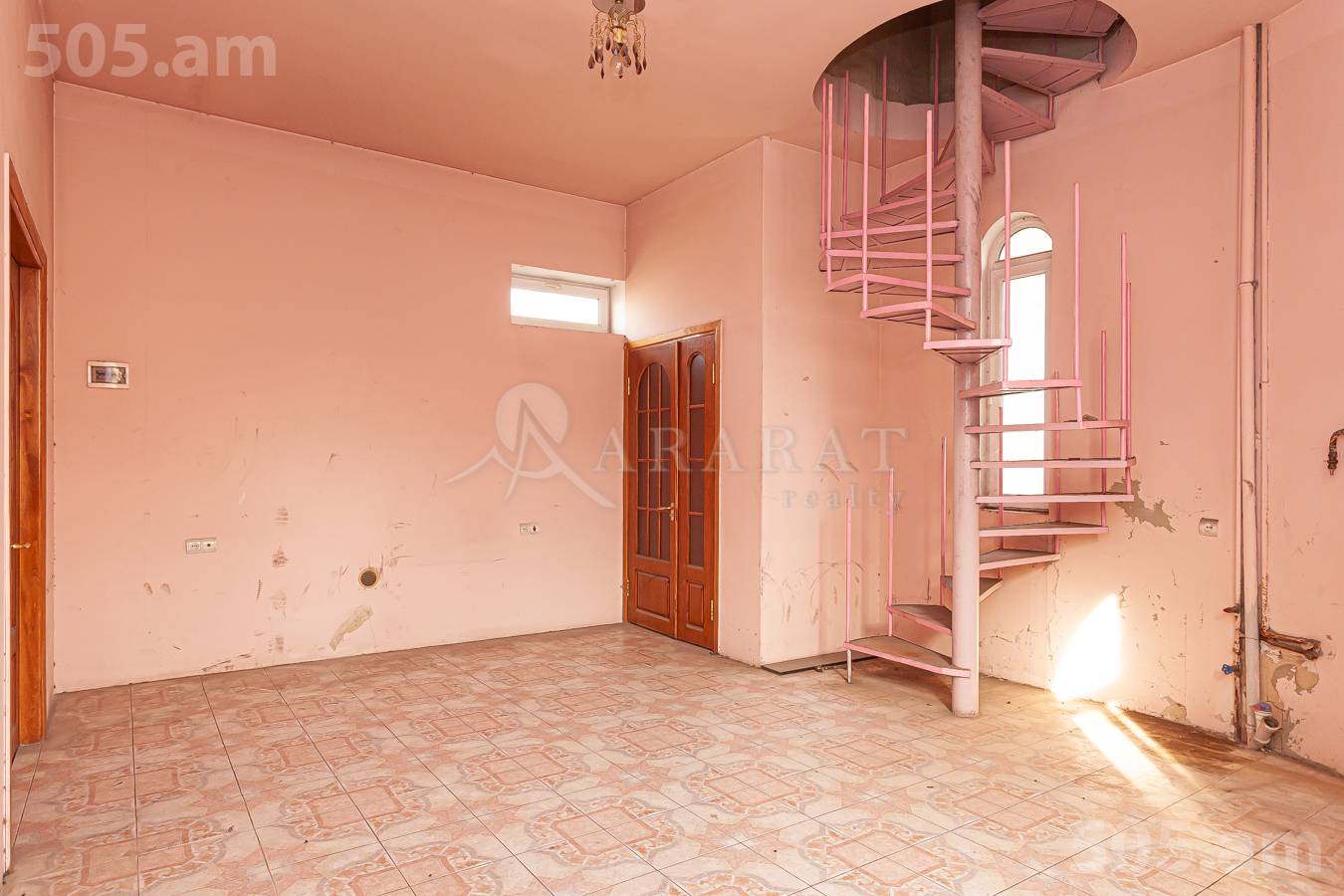 Commercial for sale خیابان گِلینکایی, اِرِبونی ایروان, 146987
