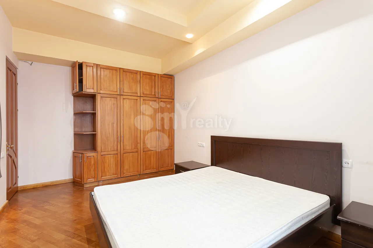 3 bedroom apartment for rent (خیابان نورترن (شمالی, مرکز شهر ایروان, 159095