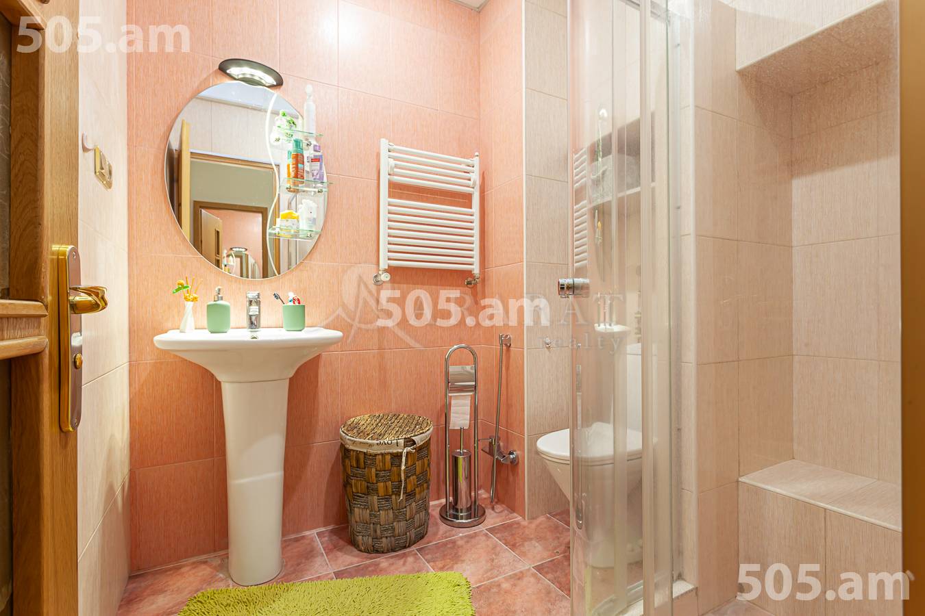 4 bedroom apartment for sale Antarayin St, Center Yerevan, 156024