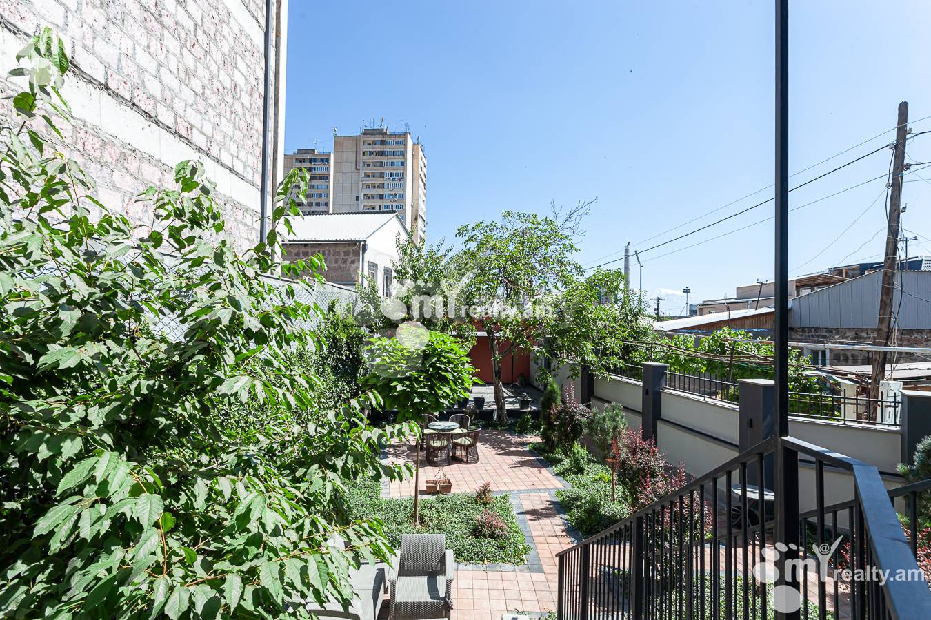 House for sale Fizkulturnikner St, Center Yerevan, 155757