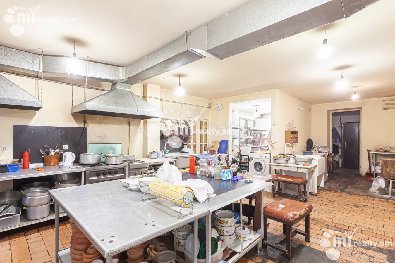 4 bedroom apartment for sale خیابان 21 عربکیر, عربگیر ایروان, 151727