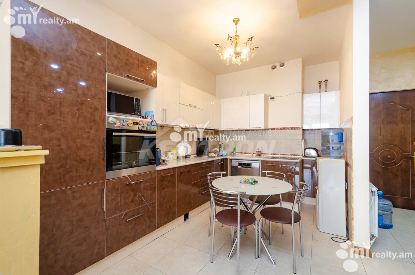 3 bedroom apartment for sale N. Zaryan St, Arabkir Yerevan, 145509