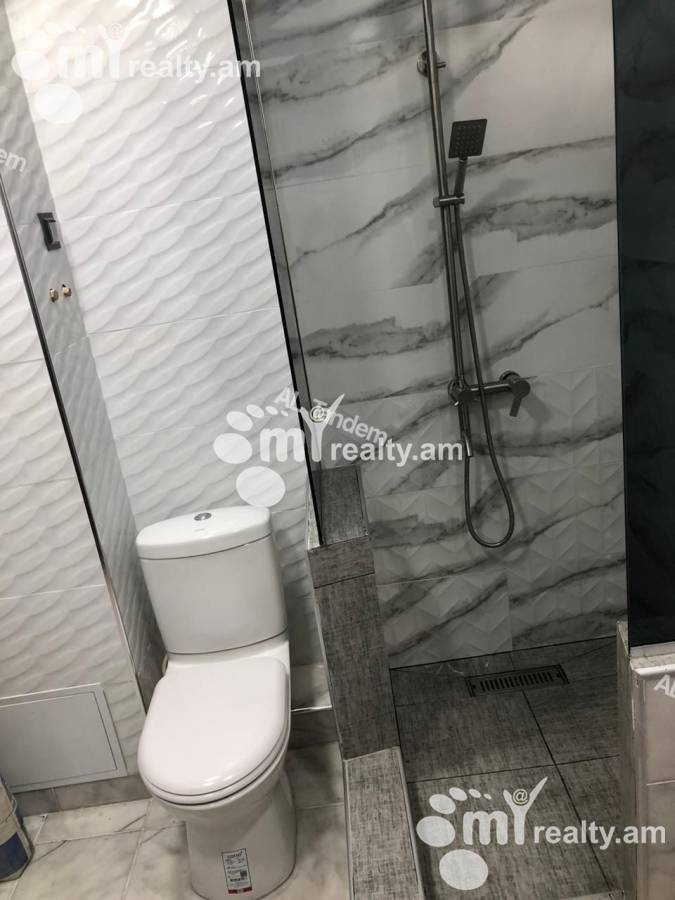 2 bedroom apartment for sale (خیابان باقرامیان (عربکیر, عربگیر ایروان, 156431