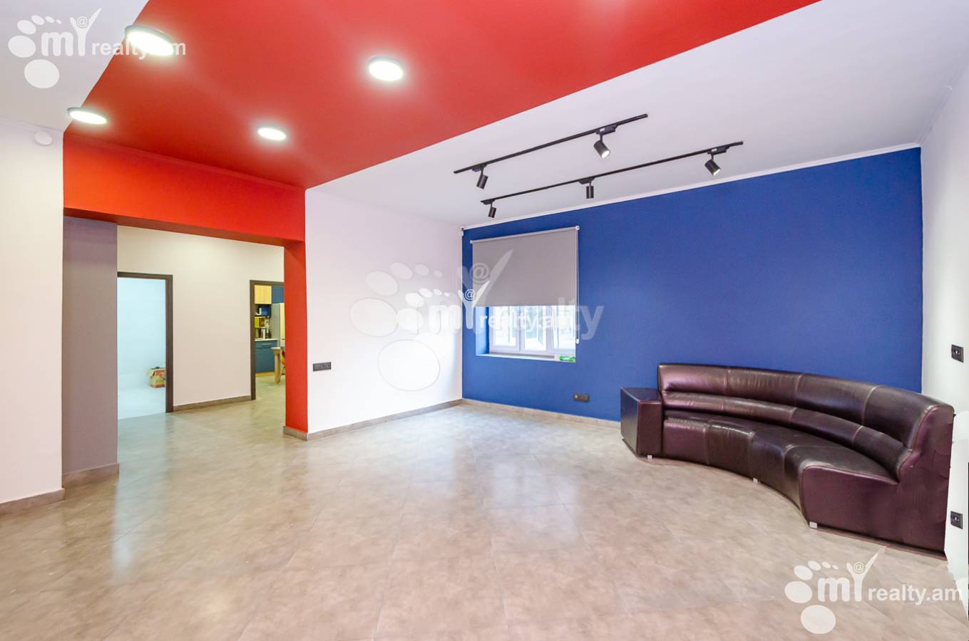 Commercial for rent خیابان ن. زاریان, عربگیر ایروان, 152741