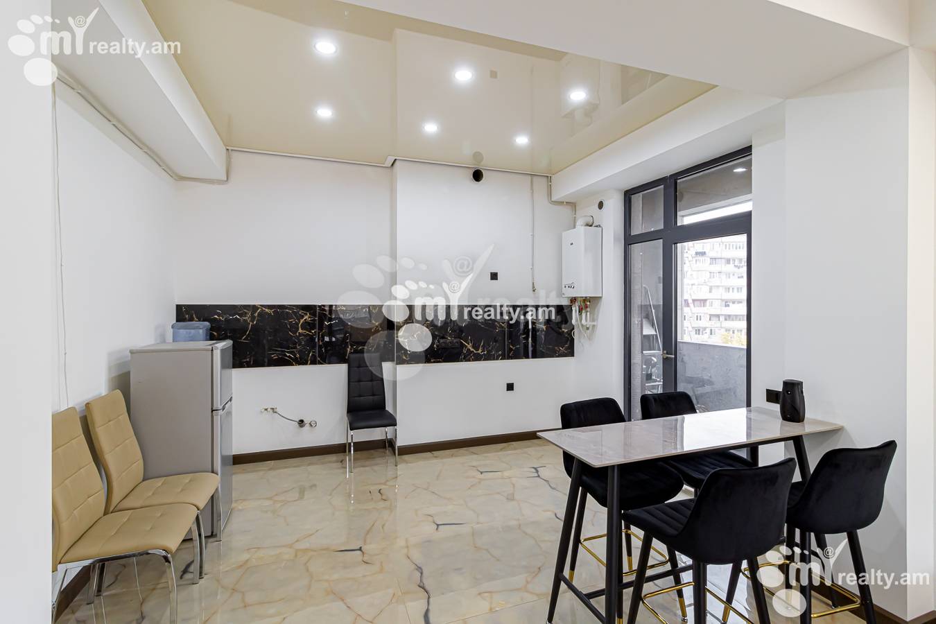 3 սենյականոց բնակարան  Միկոյան փող, Դավթաշեն Երևան, 153767