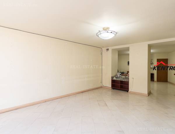 komercion-vacharq-Yerevan-Center