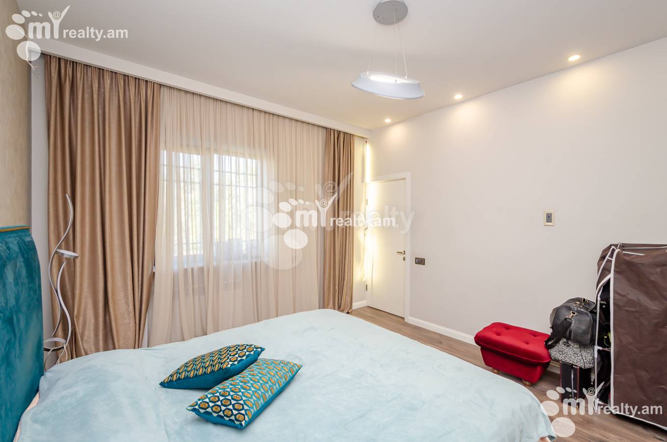 Առանձնատուն  Գ 1 թաղ., Աջափնյակ Երևան, 153760